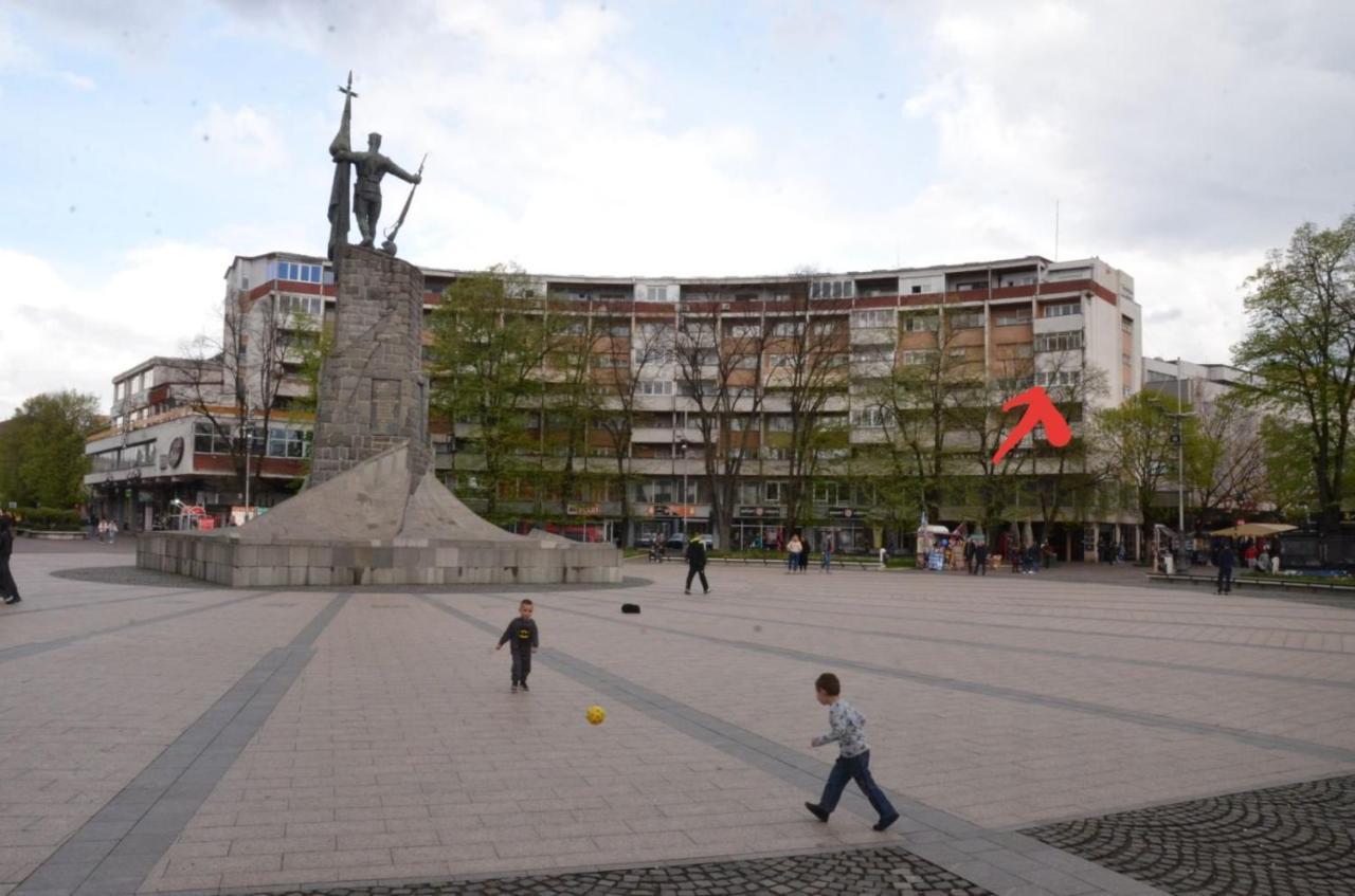 Centar 5 Star Apartman Kraljevo Kültér fotó